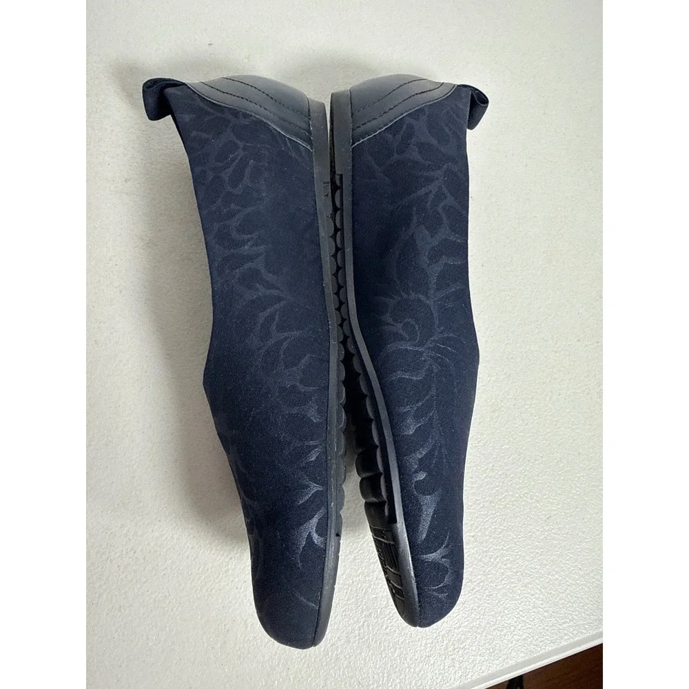 Munro footbed rubber flexible